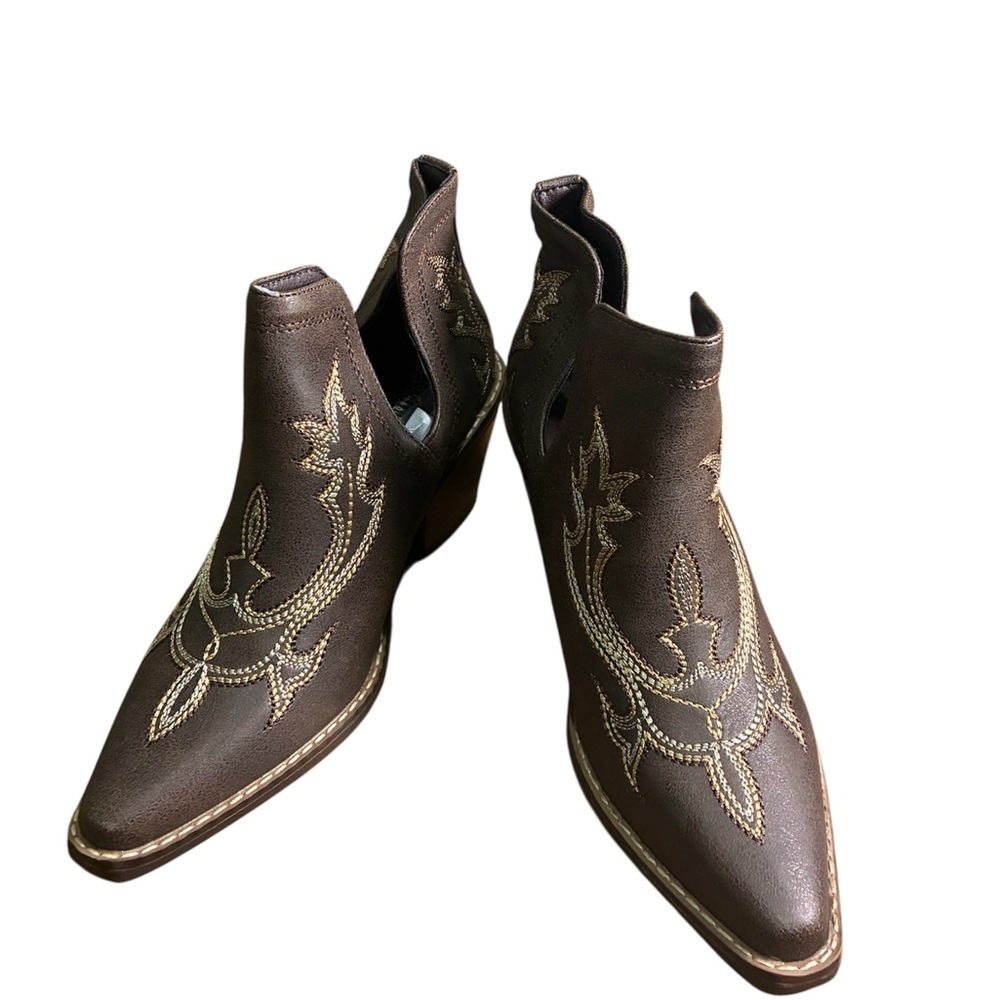 WOMEN SIZE 6M Canyon TrailsBrown Embroidered Western Ankle Boots - Picture 2 of 8